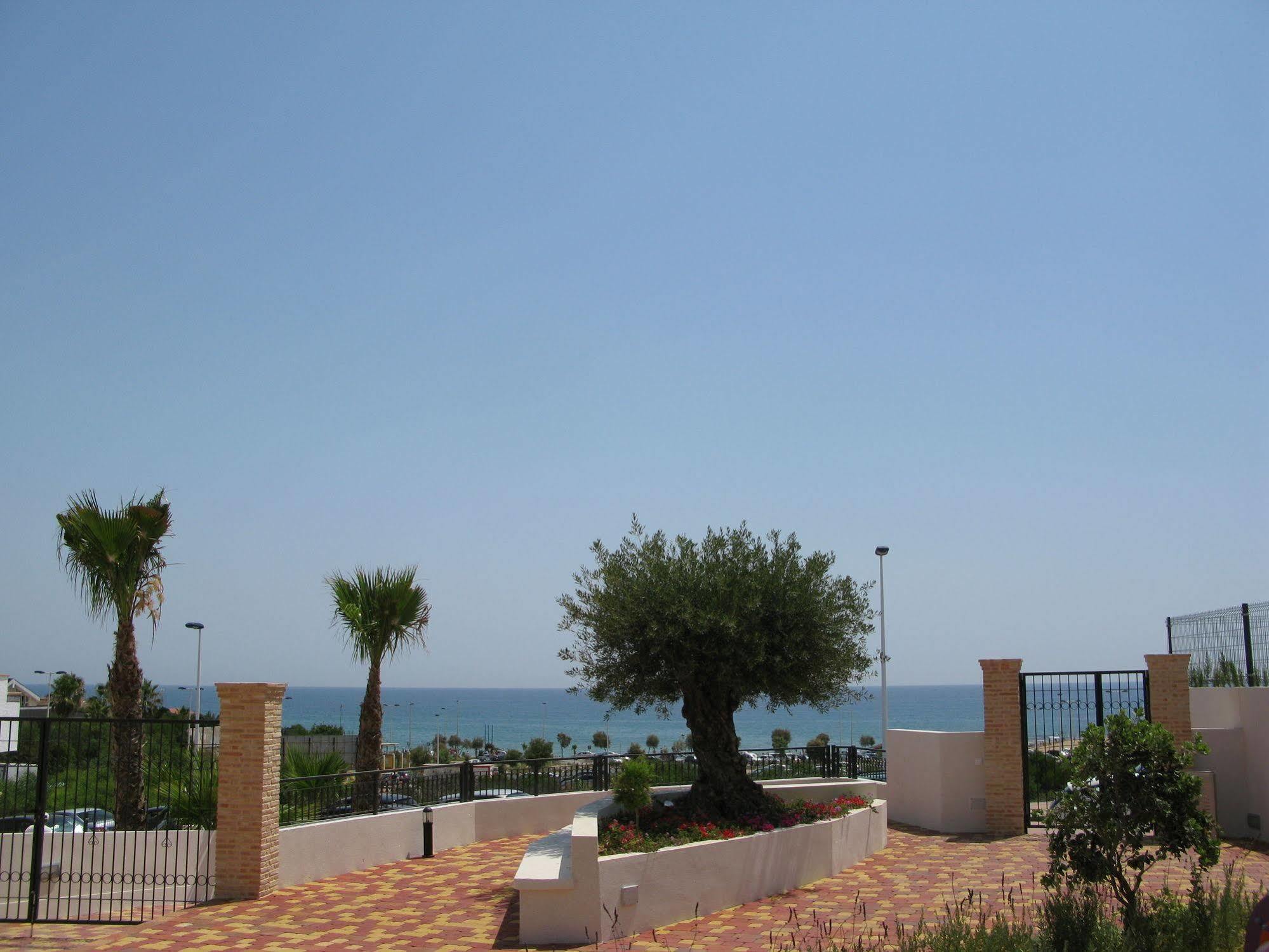 Azul Beach Mar Holidays Torre La Mata Exterior foto